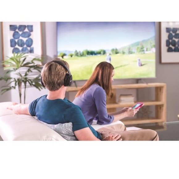 Sharper Image Own Zone Wireless Over The Ear TV Headphones 1pk - Picture 3 of 5